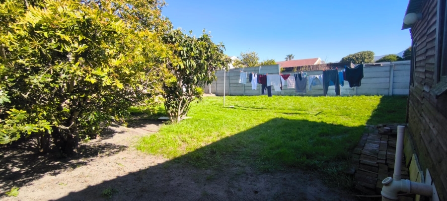 2 Bedroom Property for Sale in Lotus River Western Cape